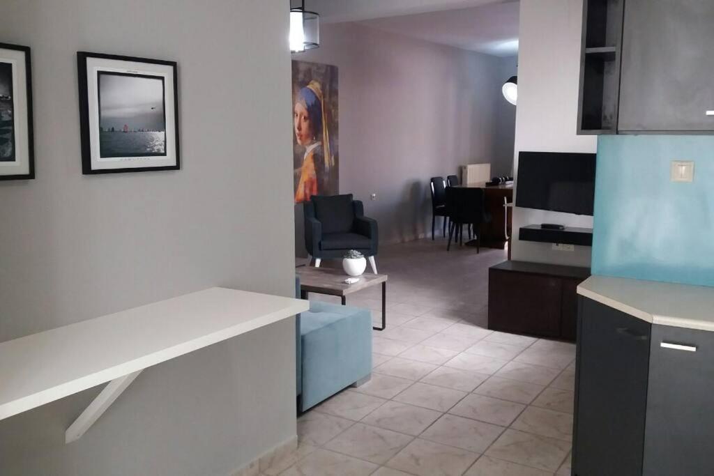 דירות 03 - Apt In The Heart Of The City - Heraklion מראה חיצוני תמונה