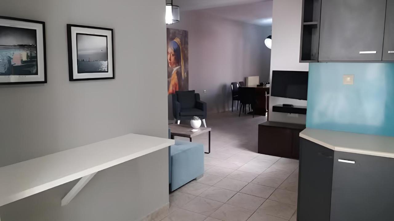 דירות 03 - Apt In The Heart Of The City - Heraklion מראה חיצוני תמונה